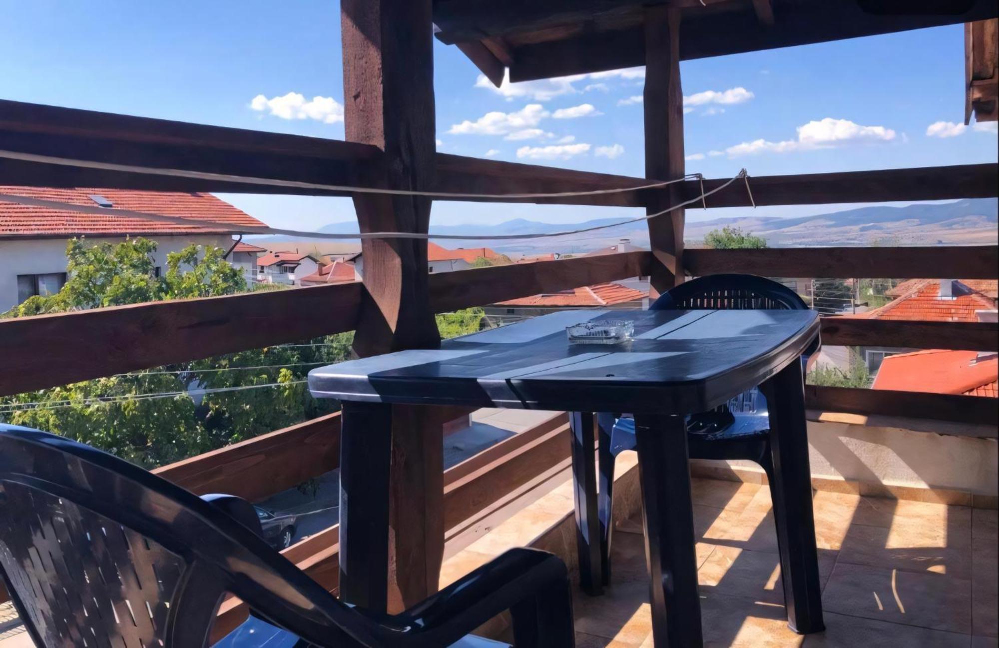 Alpin Guest House Saparewa Banja Zewnętrze zdjęcie