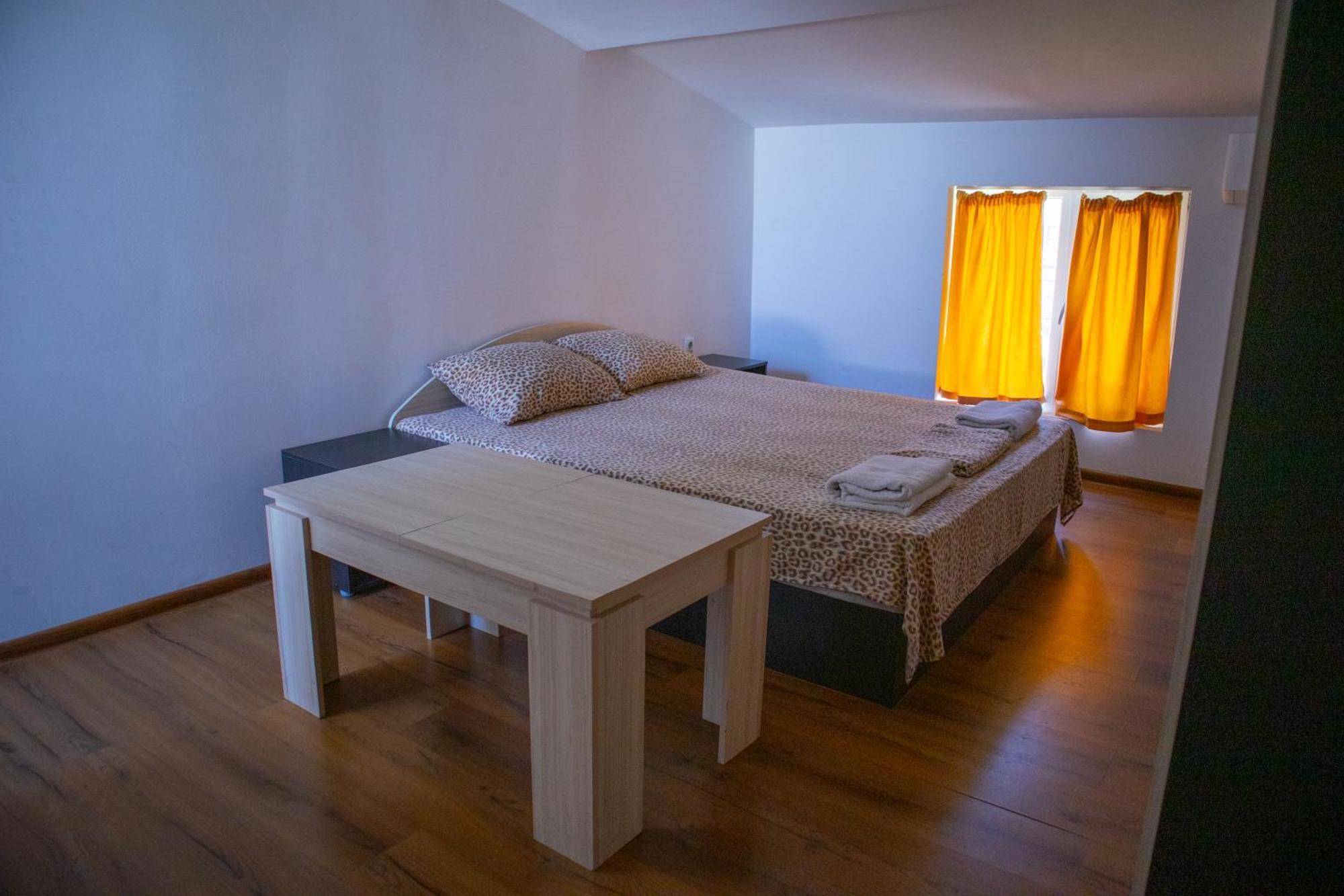 Alpin Guest House Saparewa Banja Zewnętrze zdjęcie