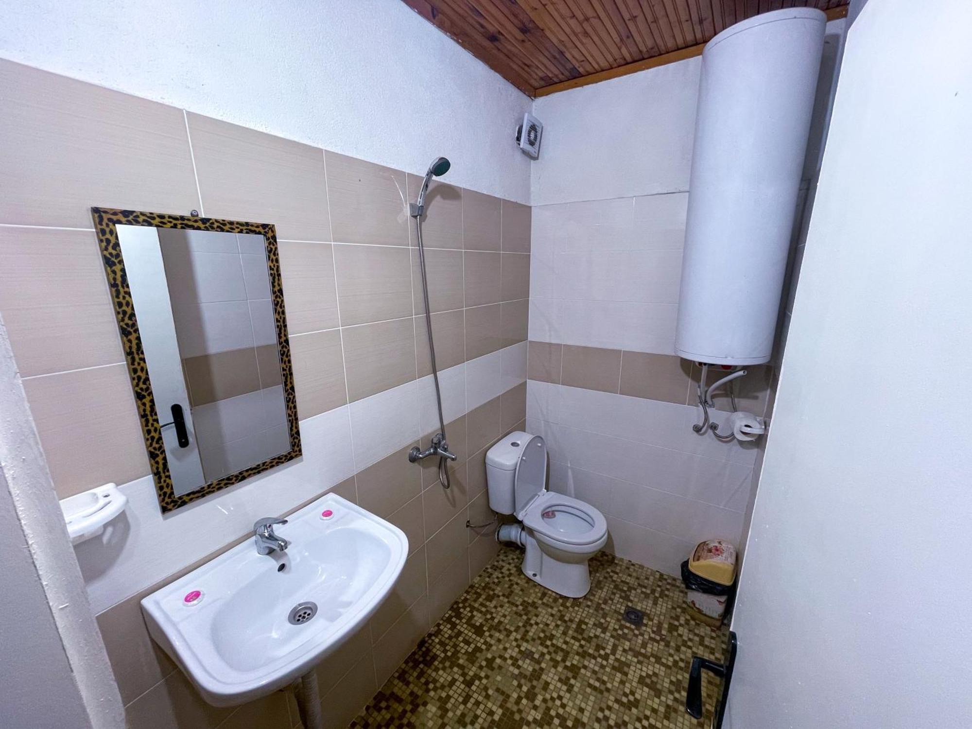 Alpin Guest House Saparewa Banja Zewnętrze zdjęcie