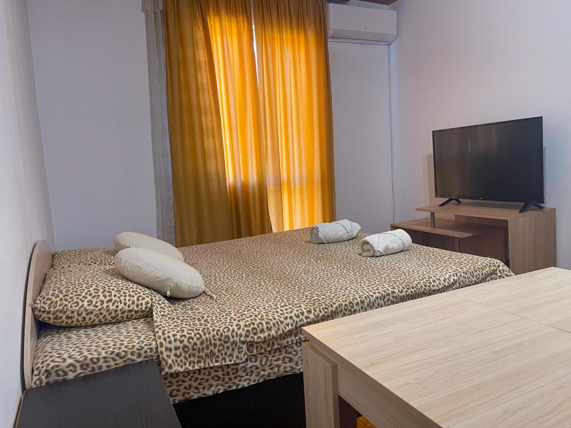 Alpin Guest House Saparewa Banja Zewnętrze zdjęcie